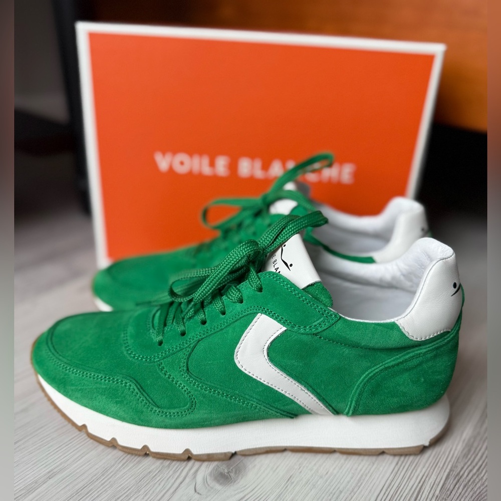 *RARE* (ONLY PAIR FOR SALE IN THIS SIZE) Voile Blanche Julia Suede Sneakers